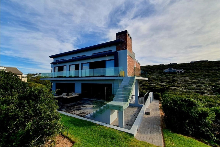 3 Bedroom Property for Sale in Dana Bay Western Cape